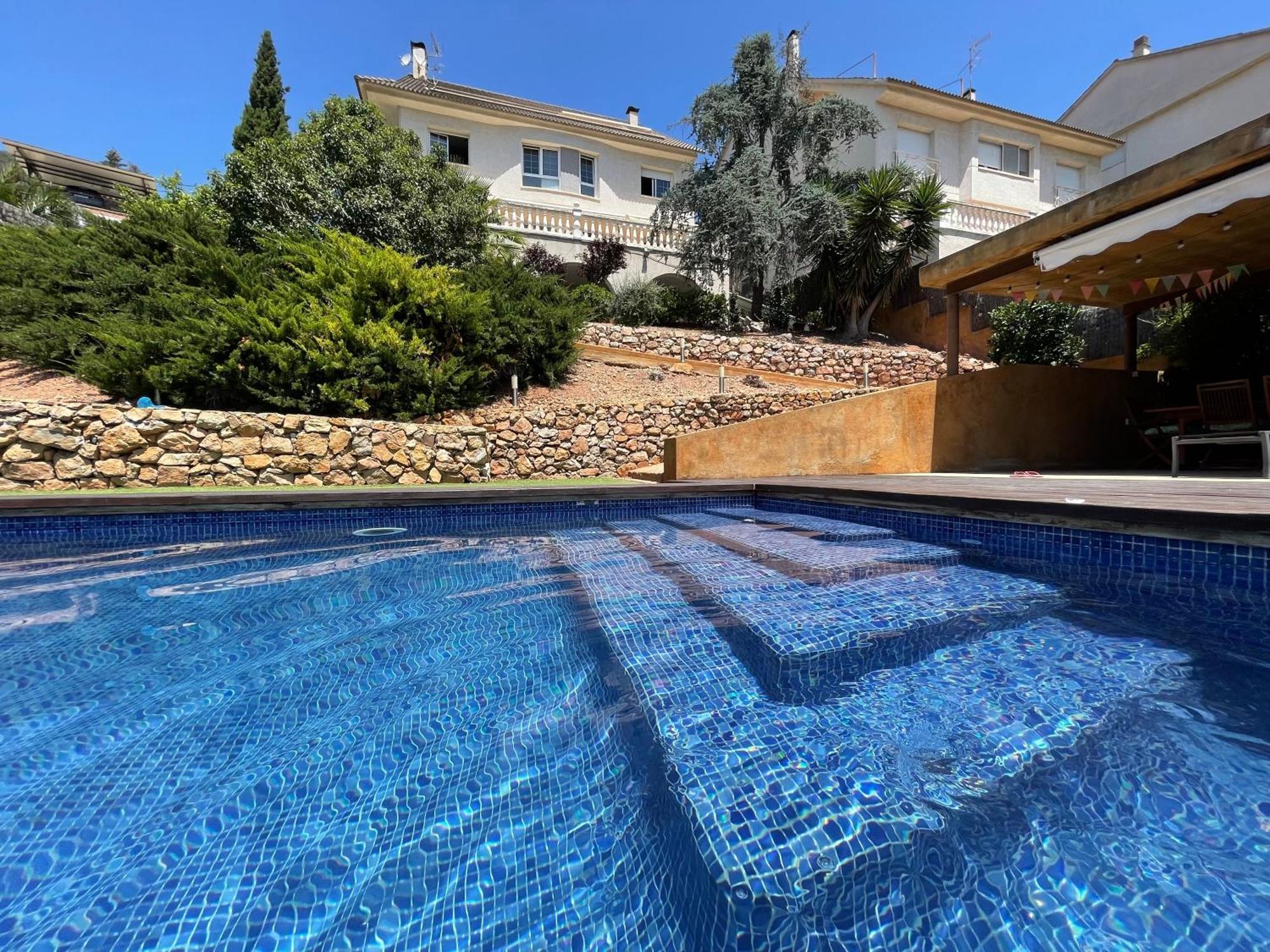 Casa Con Piscina Y Vistas En Vallirana/Barcelona Villa Exterior foto