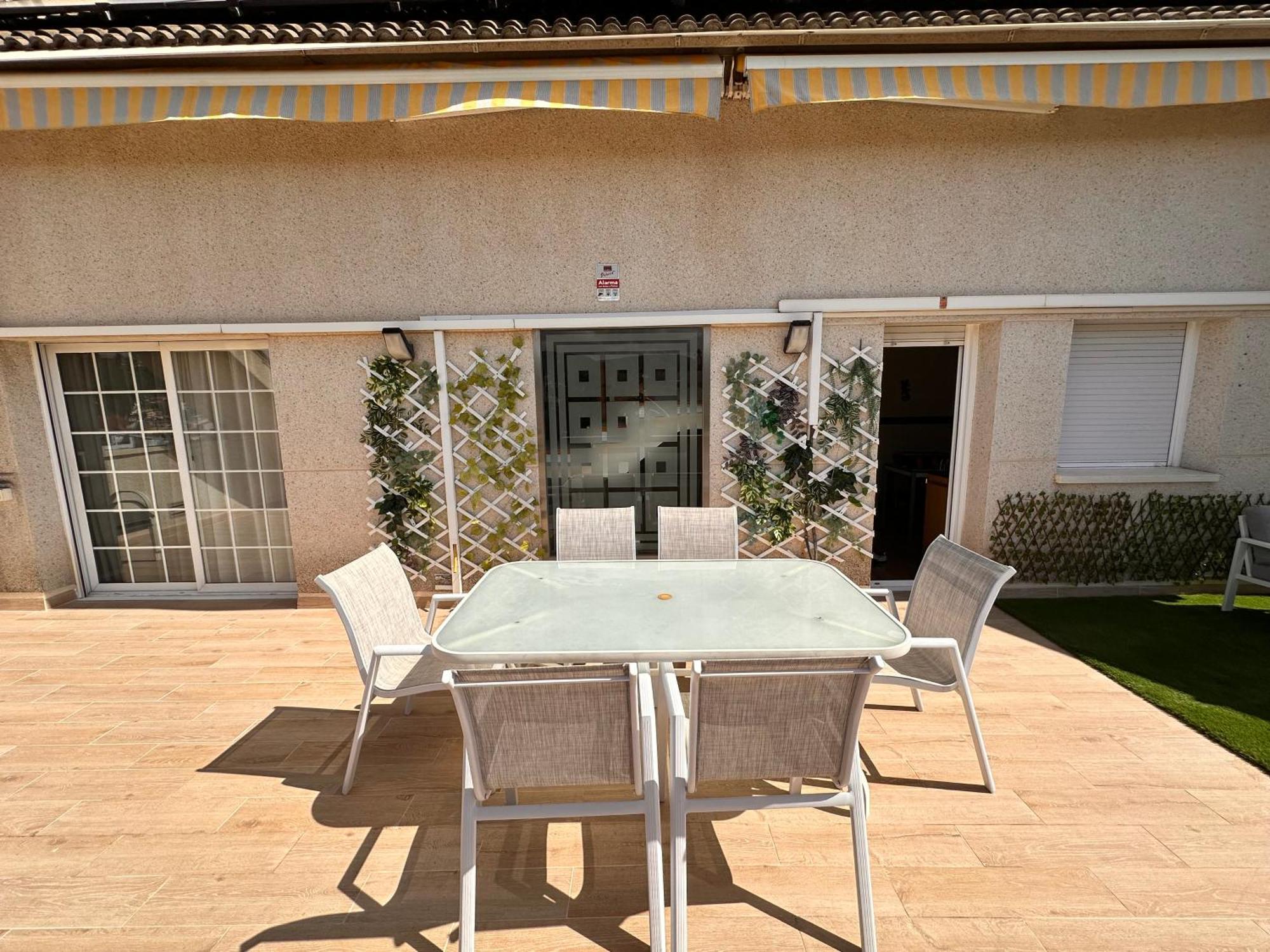 Casa Con Piscina Y Vistas En Vallirana/Barcelona Villa Exterior foto