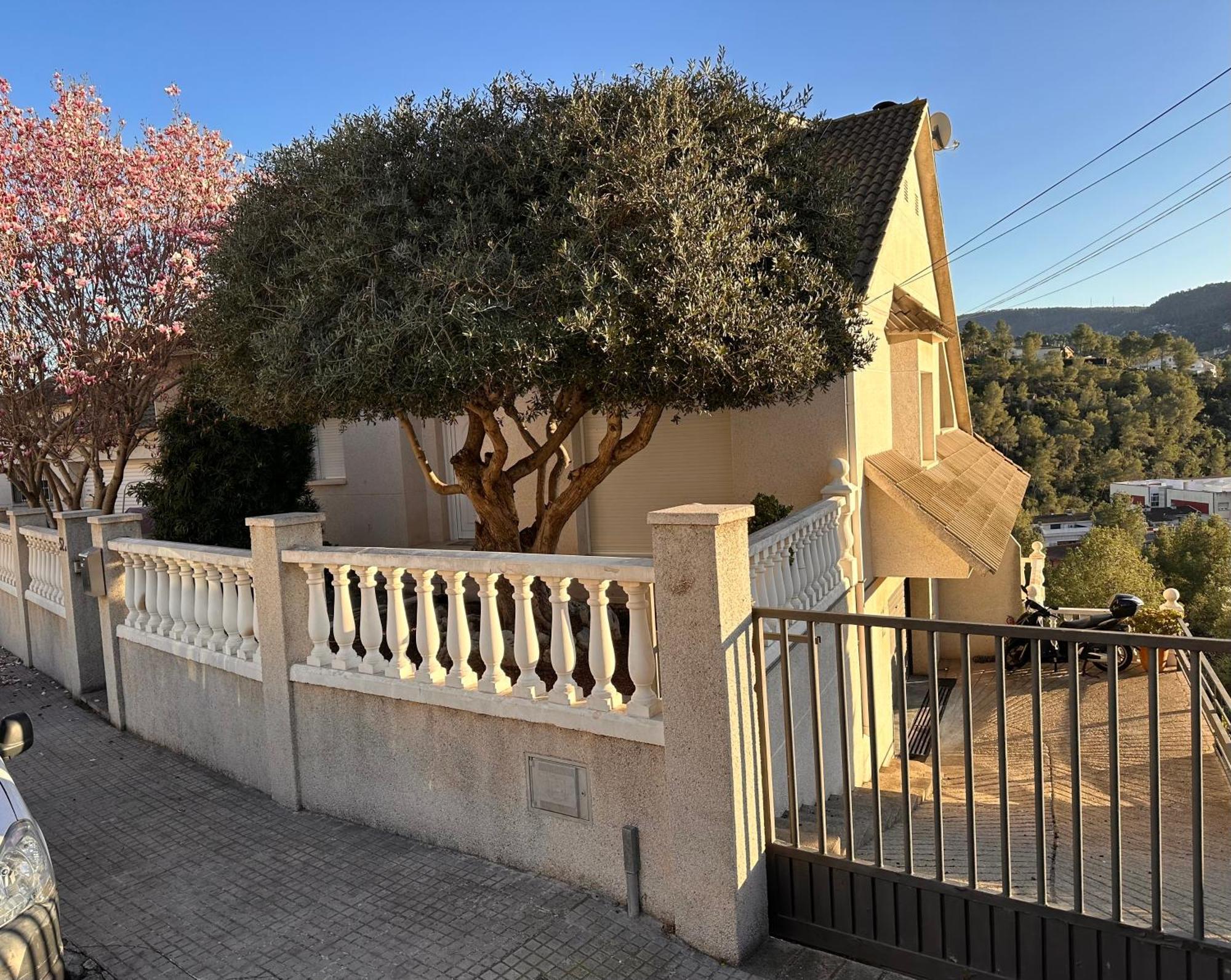 Casa Con Piscina Y Vistas En Vallirana/Barcelona Villa Exterior foto