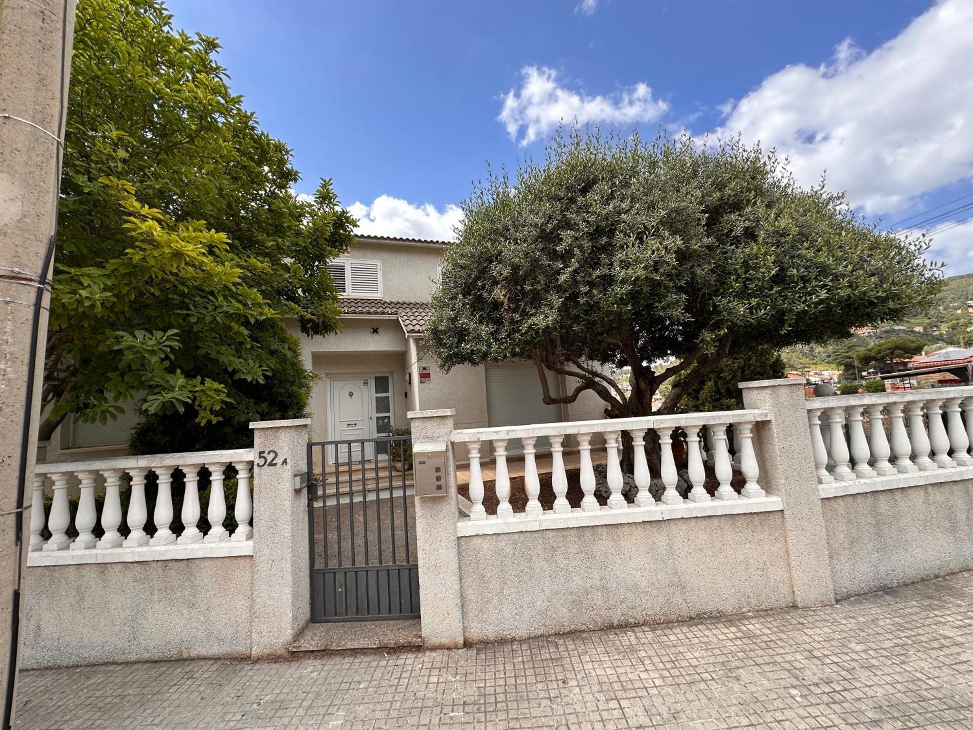 Casa Con Piscina Y Vistas En Vallirana/Barcelona Villa Exterior foto